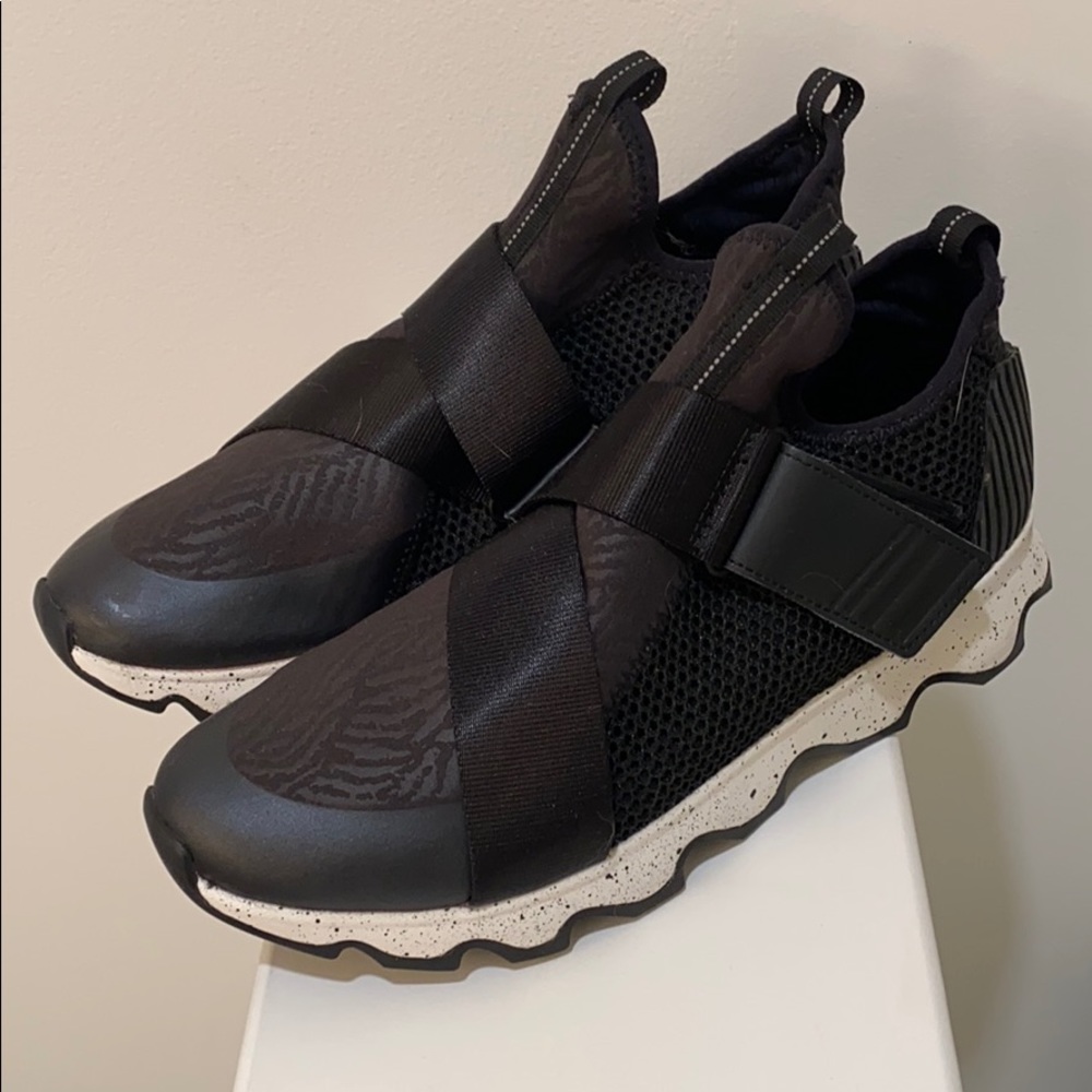 Sorel tennis Shoes